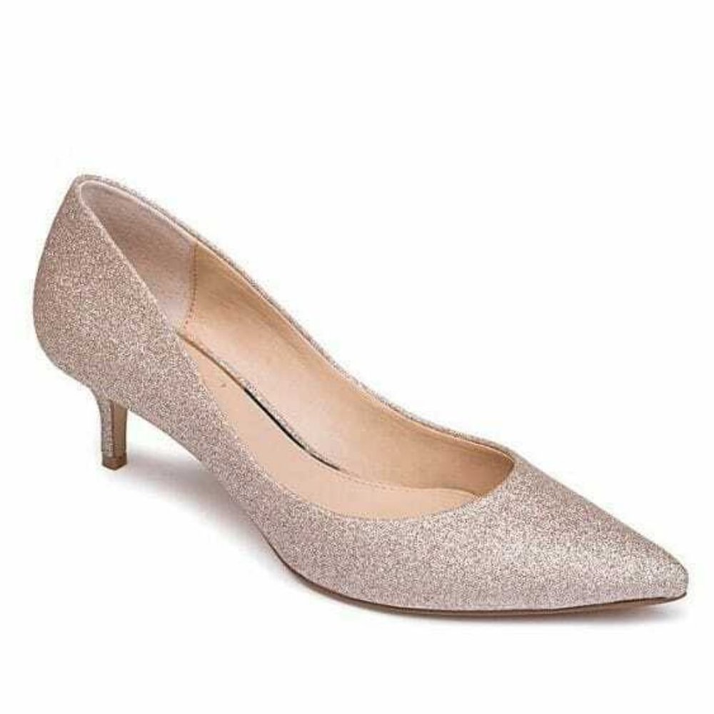 Jewel Badgley Mischka Women's Royalty Shimmer Pump